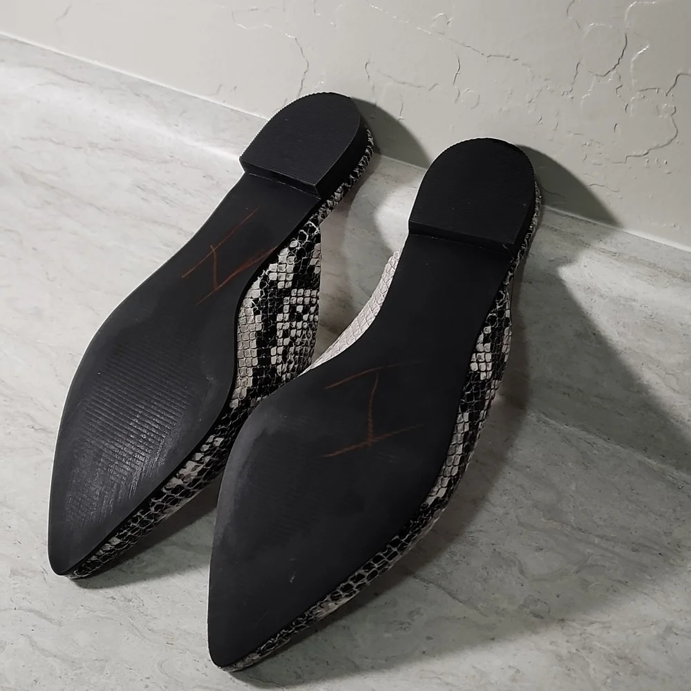 14th and Union Snake Slides - Picture 3 of 7